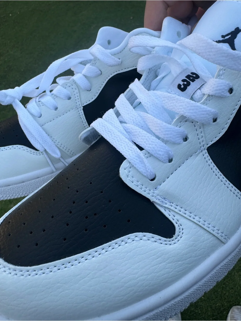 Unisex Air Jordan 1 Low Nike “Panda” Sneakers men’s 9.5/wmns 11